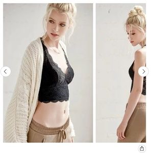 Pacsun | Black Lace Bralette🖤